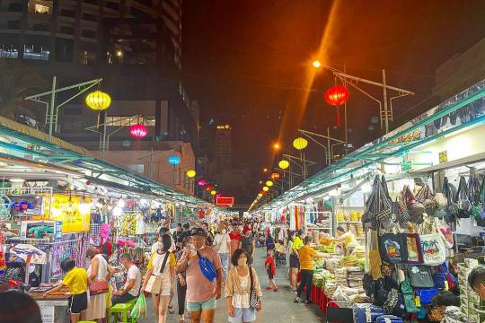 Chợ đêm Nha Trang