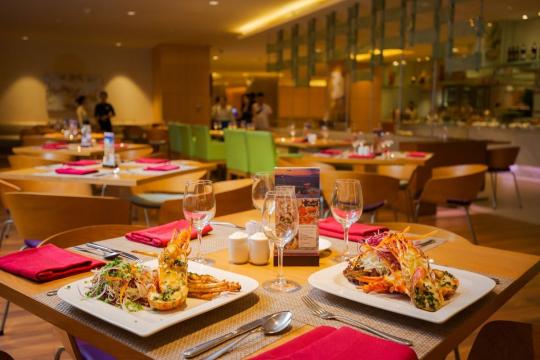 Khách sạn Sheraton Nha Trang