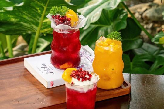 Cloud Corner Cafe