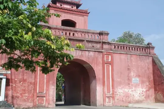 Thành cổ Diên Khánh