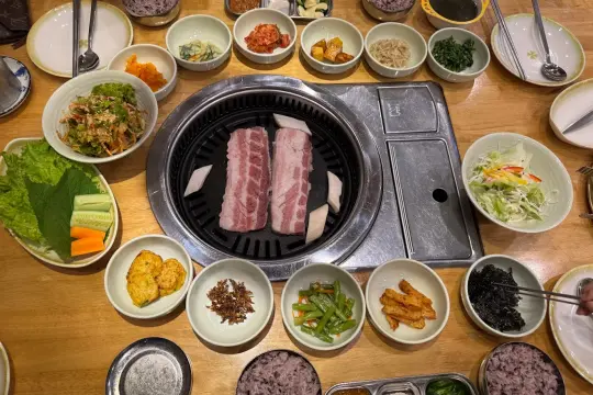 Jejuga 韩国餐厅 – 芽庄