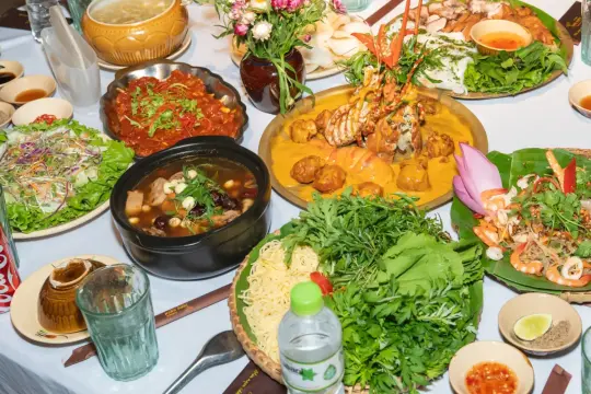 Ресторан Lang Ngon Corner