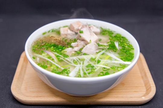 Co Ha's Banh Canh – вкусное и недорогое заведение в Нячанге.