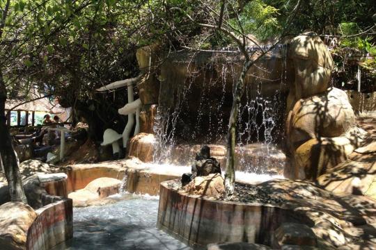 Trung tâm Bùn Khoáng Nóng Tháp Bà