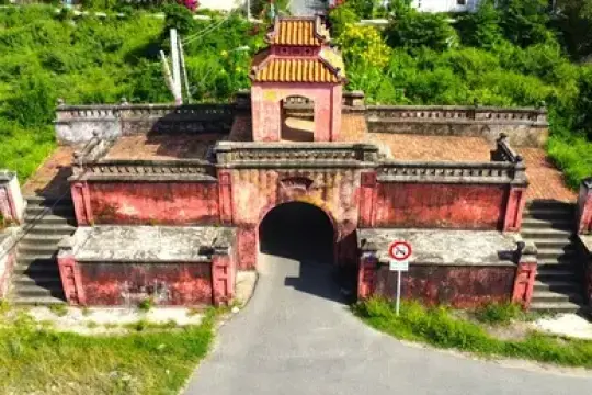 Thành cổ Diên Khánh