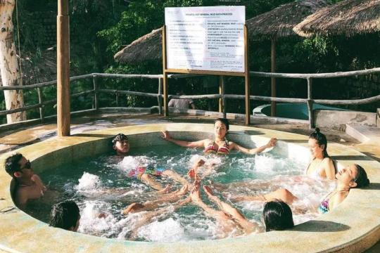 Trung tâm Bùn Khoáng Nóng Tháp Bà