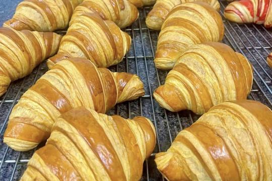 Tiệm Bánh T&T- Bread 1 Nha Trang