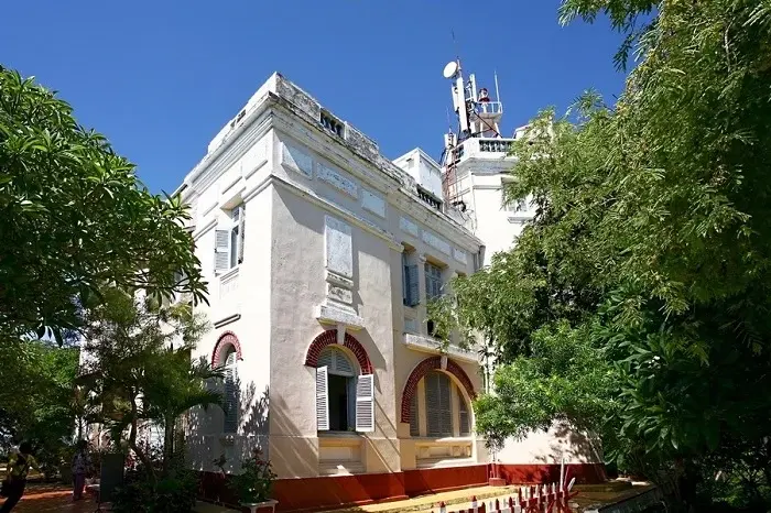 dinh-bao-dai-nha-trang-1_1633596479