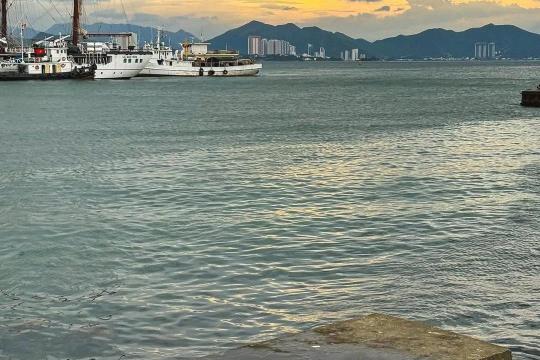 Bờ Kè Làng Chài Vĩnh Nguyên Nha Trang