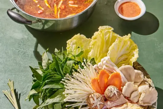 Gà Ngon Khánh Linh – Địa Điểm Thưởng Thức Gà Ngon Hấp Dẫn Tại Vạn Ninh, Khánh Hòa