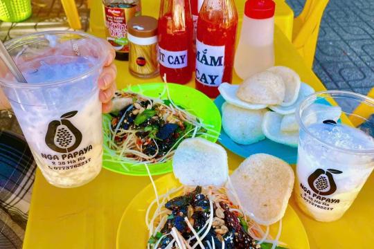 Nga Papaya – Gỏi bò khô, Tàu hủ đá