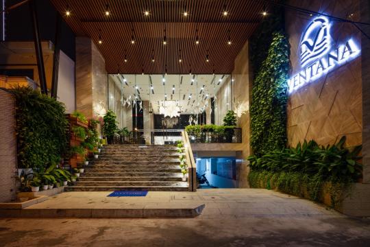 Ventana 芽庄酒店