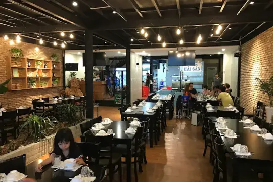 박번퐁 레스토랑