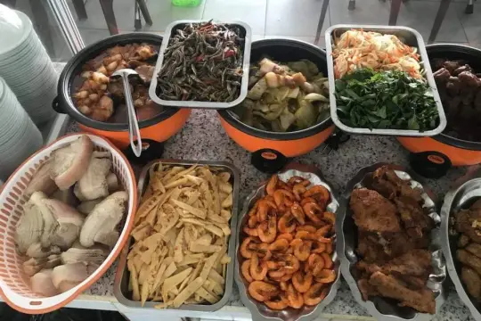 꼬바 식당