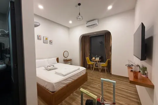 Khách Sạn Đức Chính 2