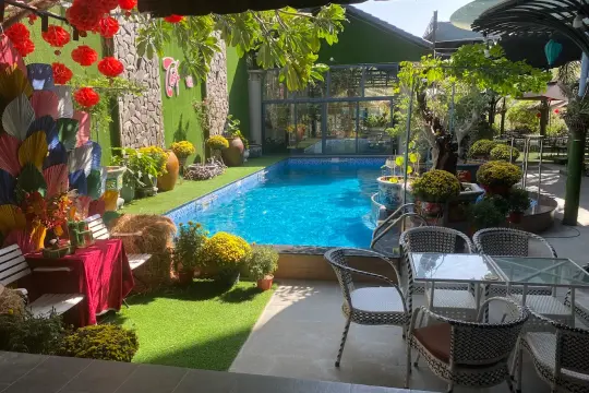 GREEN HOTEL