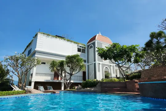 Green Oasis Nha Trang Resort