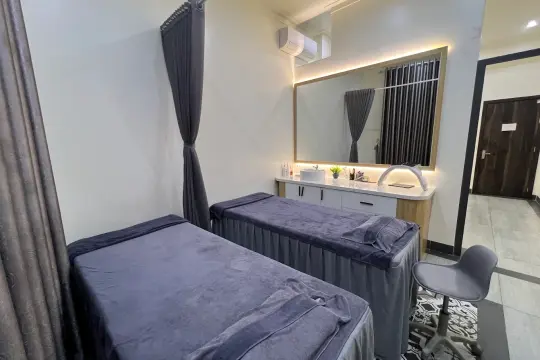 Himalaya Luxury Spa & Massage