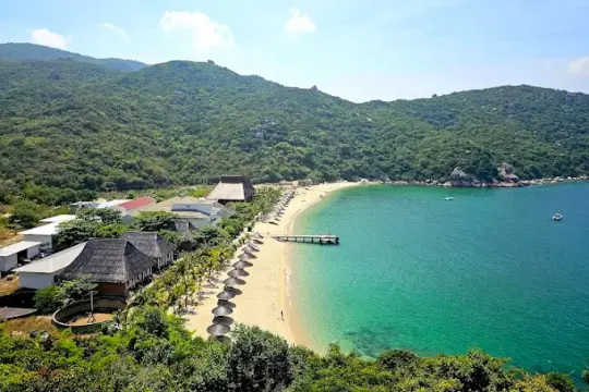 TheLight Coral Island Resort