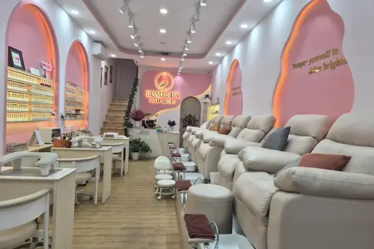 루미 럭스 네일 & 스파