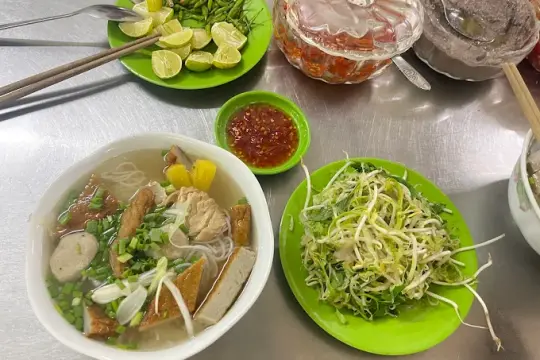 Nguyen Loan Fish Noodle Soup