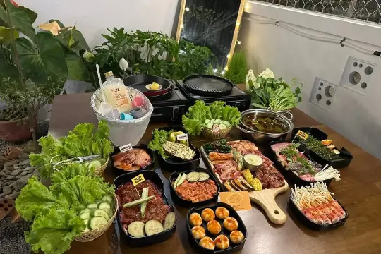 NHÀ HẺM 고깃집