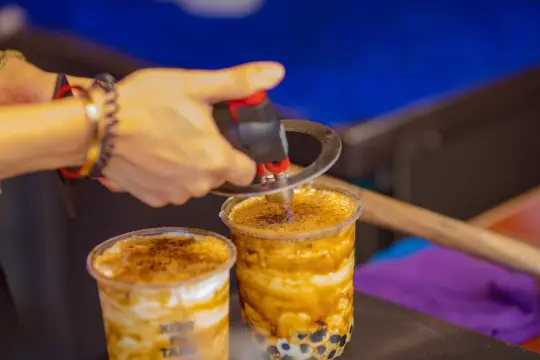 Gia Nguyễn Roasted Milk Tea Камрань