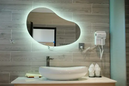 Alphan Hotel Van Ninh