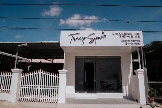 Tracy Spa