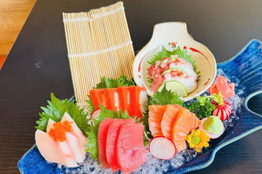 芽庄海胆寿司