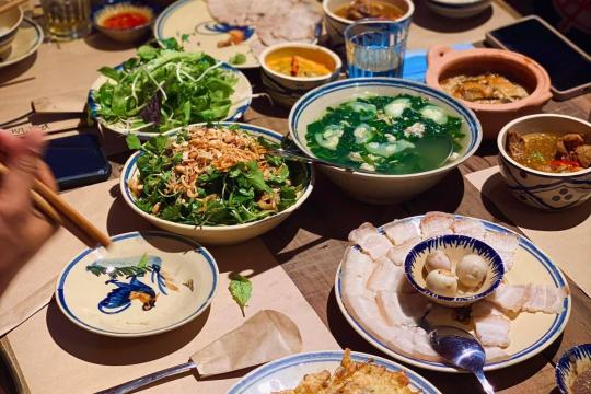 婆婆家饭店 (Tiệm cơm Bà Tôi - 奶奶的味道)