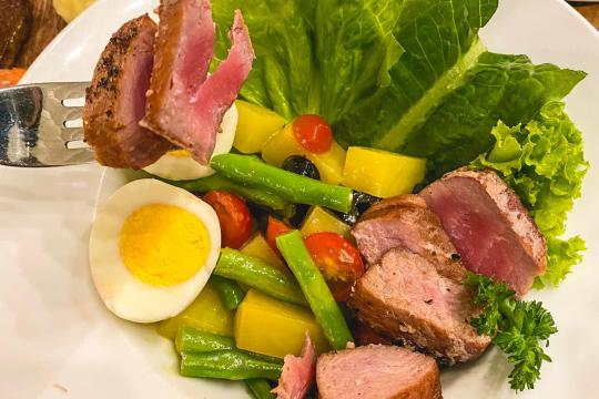 Johnny Steak House - Nha Trang