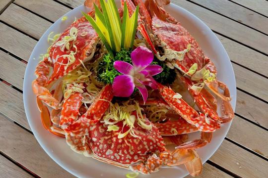 Nhà Hàng Hải Sản Bến Thuyền Cầu Mới Cam Lâm