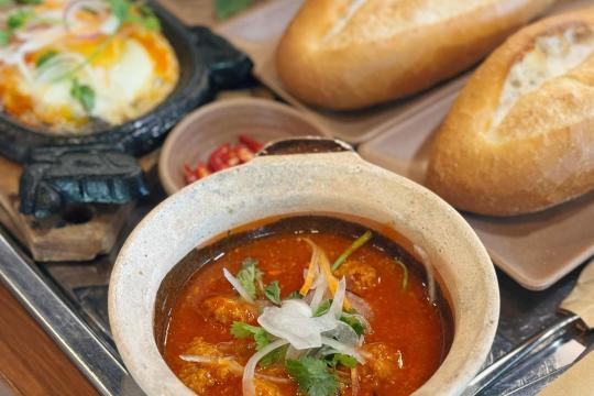 코코 카페 & 레스토랑 (CoCo Cafe & Restaurant)