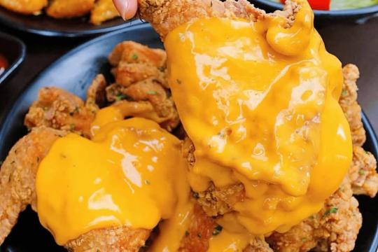 Chicken Plus Lê Duẩn - Cam Ranh