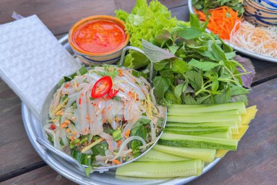 Cà-mèn - Cơm cá biển