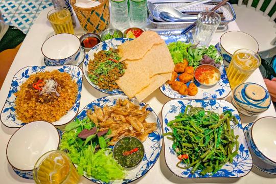 Cà-mèn - Cơm cá biển