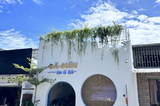Cà-mèn - Cơm cá biển