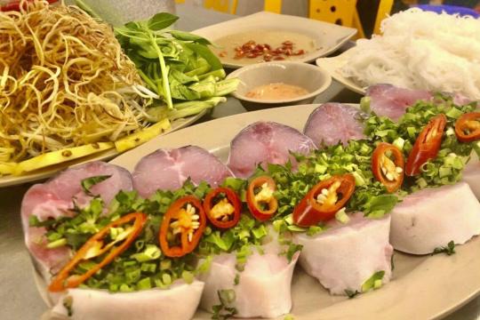 Lẩu Cá Vi Ba