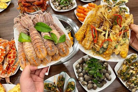 烤制与清蒸海鲜餐厅潘朗