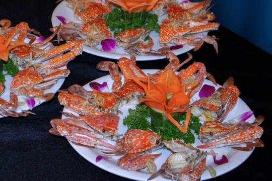 Nhà Hàng Cơm Niêu Vịnh Xanh Cam Ranh