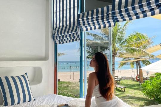 Isea By The Sea