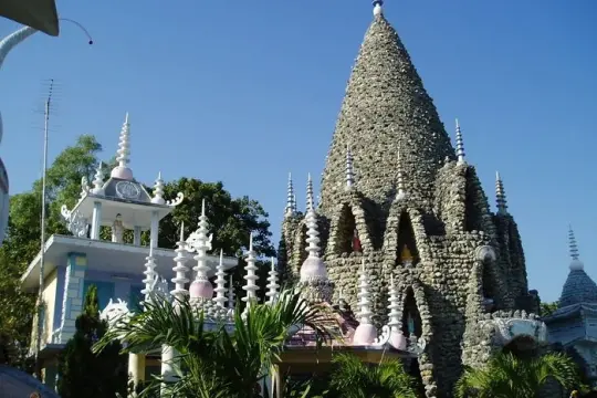 Chùa Ốc (Chùa Từ Vân)