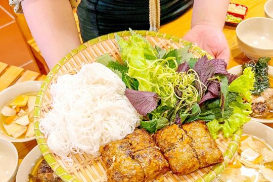 Bún Đậu Mắm Tôm - Bà Hoan