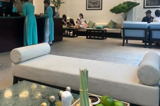 J SPA 나트랑