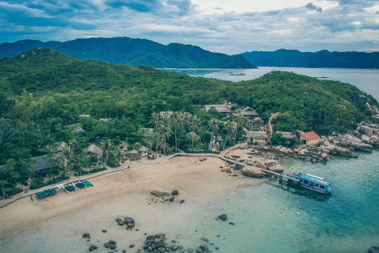 Hòn Ông Resort