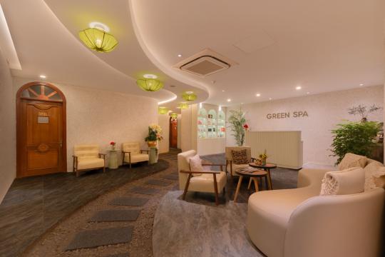 Green Spa and Beauty (绿意水疗与美容)