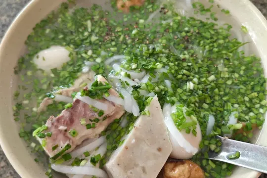 Bánh Canh Hai Quẳng