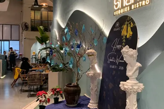 SHAKTI VEGGIES BISTRO (Chay)