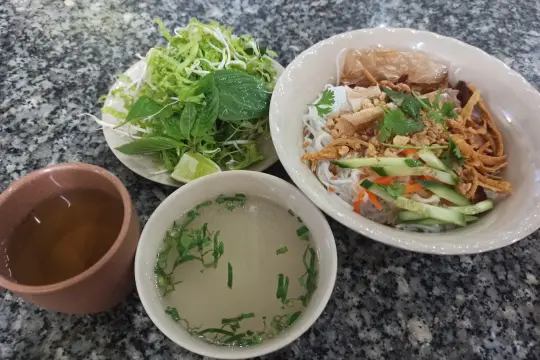 Quán Chay Chân Nguyên